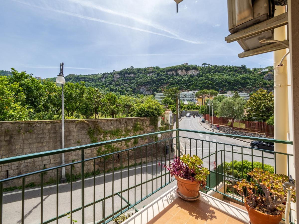 Marea Suite - De Vivo Realty ソレント エクステリア 写真